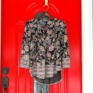 Lucky brand eye-catching boho blouse, size large